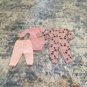 Bundle of 2 H&M and gap Pink Panda and Polka Dot Bodysuit Set